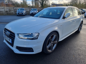 AUDI A4 AVANT