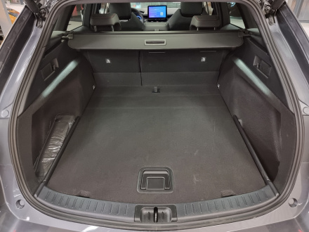 TOYOTA COROLLA TOURING SPORTS occasion seine-maritime