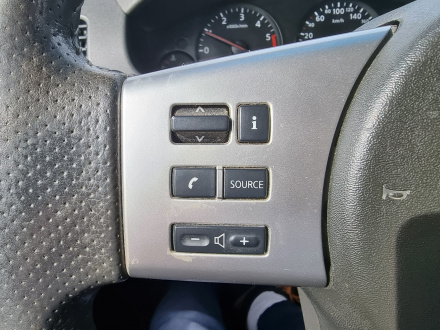 NISSAN NAVARA occasion seine-maritime