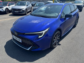 TOYOTA COROLLA TOURING SPORTS